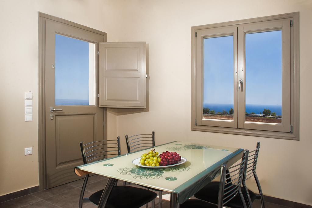 Santa Rinoula Suites Sea Sunset Views Adults Only Megalohóri Kültér fotó